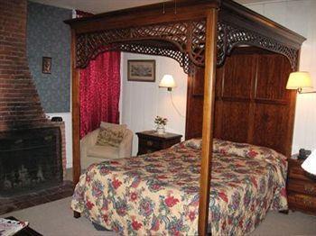 Peterborough Maplehurst Inn מראה חיצוני תמונה